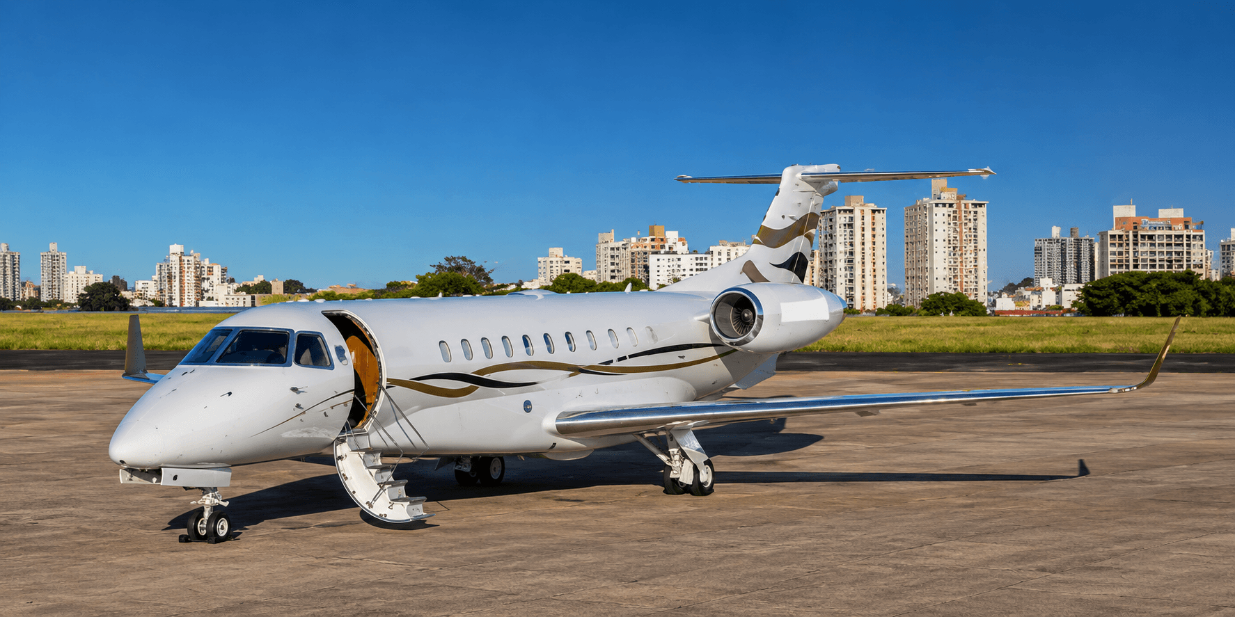 Embraer Legacy 650